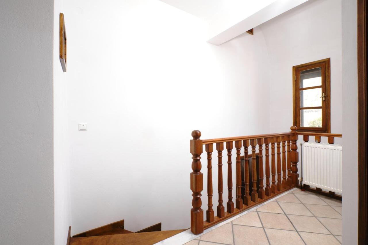 Private Villa Evgenia With Swimming Pool Perissa  Buitenkant foto