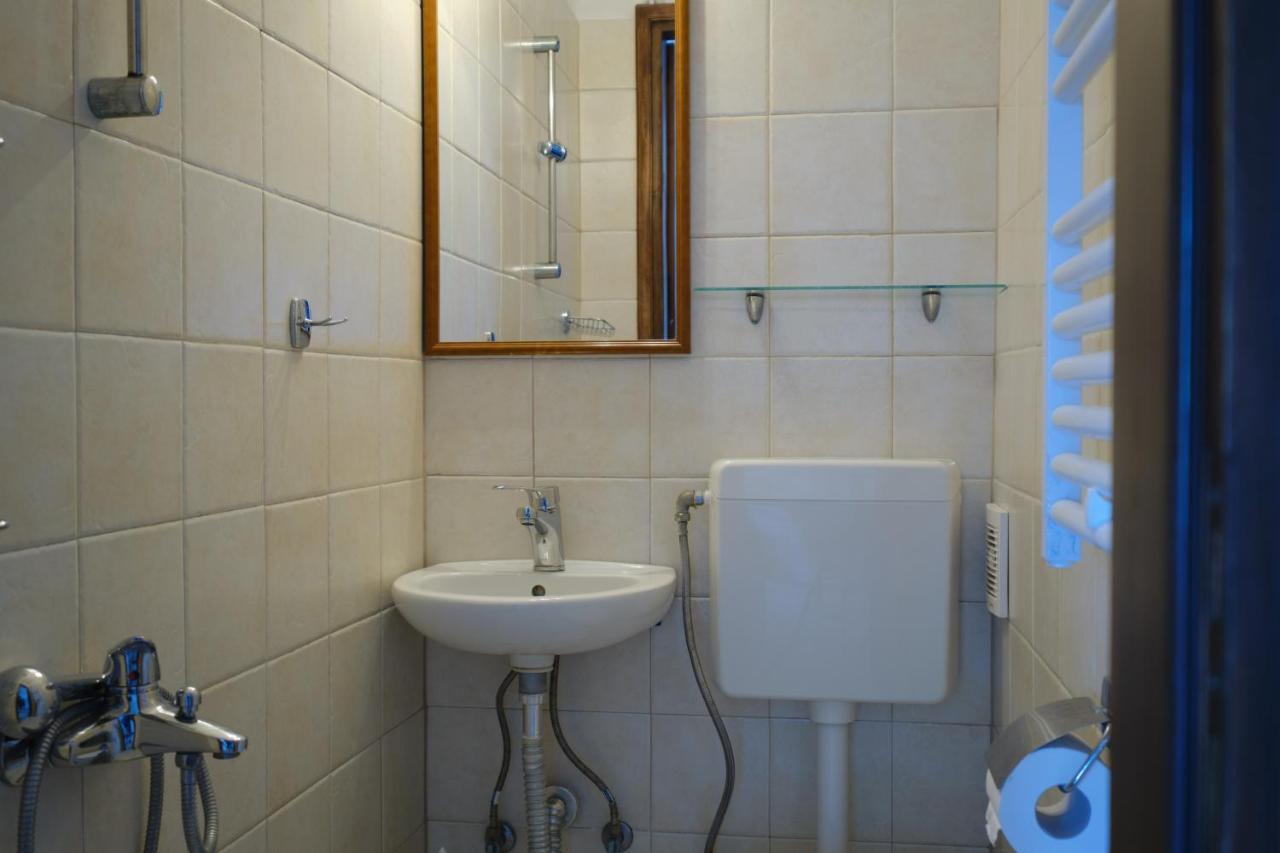 Private Villa Evgenia With Swimming Pool Perissa  Buitenkant foto